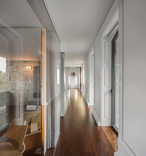 House in Guimarães by Elisabete Saldanha