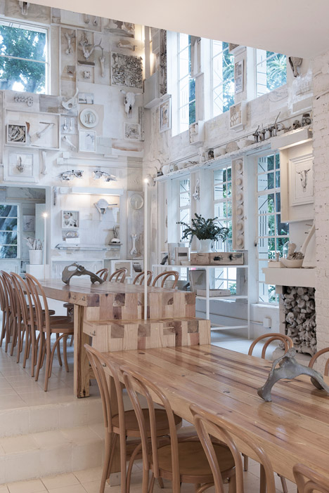 Hueso Restaurant by Ignacio Cadena at Cadena+Asociados Concept Design