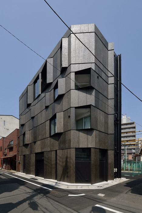 Kuro Building by KINO architects
