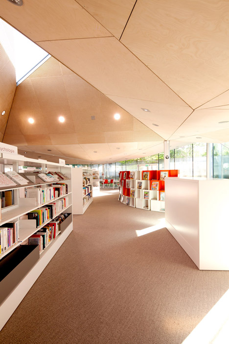 La Madeleine by TANK Architectes