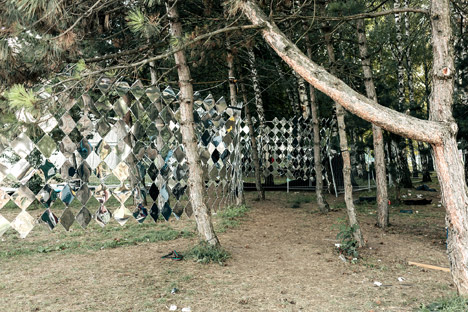 Mirage pavilion by Studio Nomad