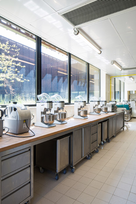 Mont-de-Marsan high school by Hessamfar & Vérons
