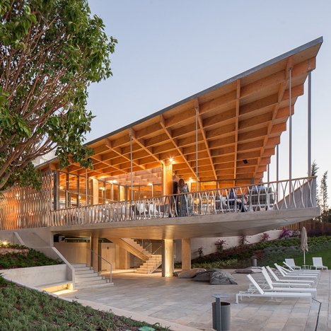 Ozadi Hotel by Campos Costa Arquitectos