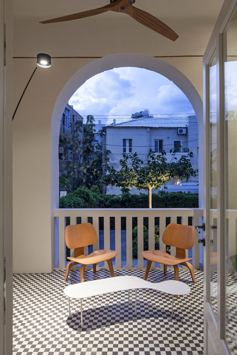 Past into Space by Pitsou Kedem Architects
