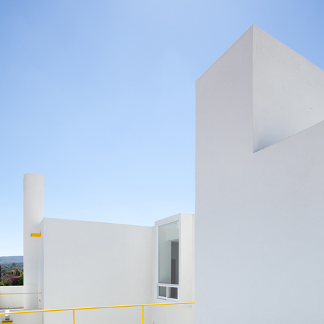 Pino Street House by Oscar Gutierrez