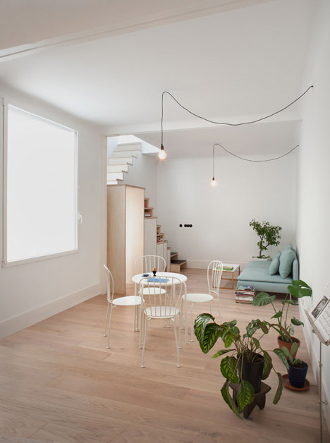 Plywood Trio Apartment by BUJ+COLÓN arquitectos