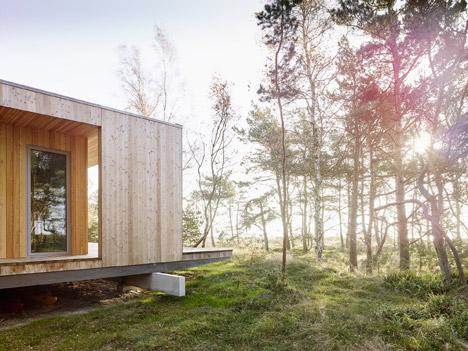 Sommarhus Akenine by Johan Sundberg