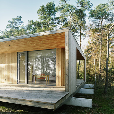 Sommarhus Akenine by Johan Sundberg
