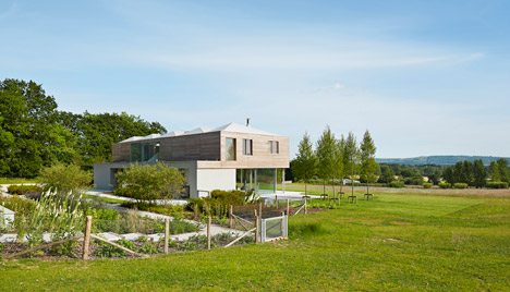 Sussex House by Wilkinson King Architects