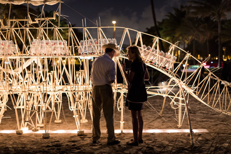 Strandbeest by Theo Jansen