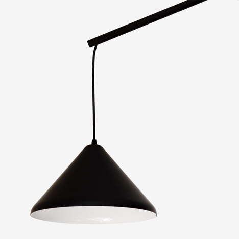 Umleiter lamp by Veronika Gombert