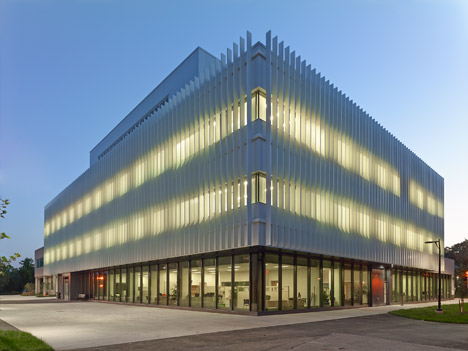 University of Toronto Mississauga Innovation Centre by Moriyama and Teshima