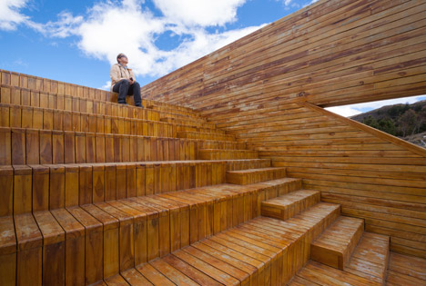 Volcano crater observation deck by Javier Mera, Jorge Andrade and Daniel Moreno