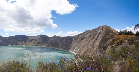 Volcano crater observation deck by Javier Mera, Jorge Andrade and Daniel Moreno