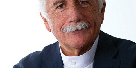 Moshe Safdie