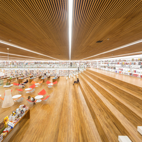 Cultura bookstore by Studio MK27