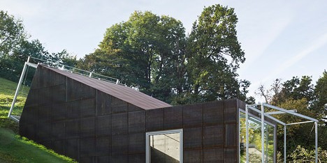 A studio for drawing, painting and small sculpture by Christian Tonko