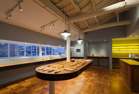 Boulanger Kaiti by Movedesign