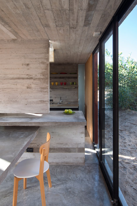 Casa MR by Luciano Kruk