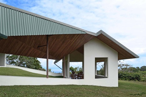 Casa Osa by Obra Architects