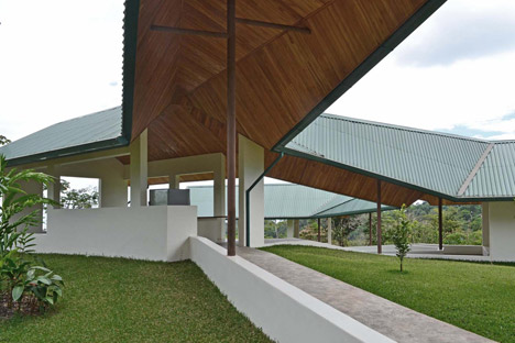 Casa Osa by Obra Architects