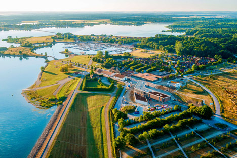 Casino du Lac e Der by Data Architectes