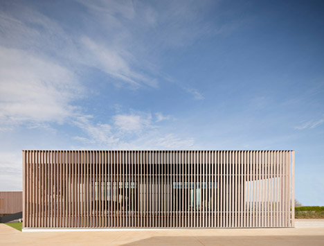 Casino du Lac e Der by Data Architectes