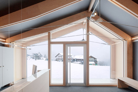 Courmayeur Ski & Snowboard School by LEAPfactory