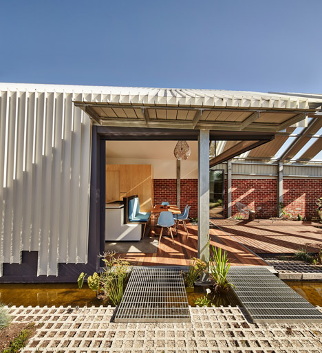 Cut Paw Paw House by Andrew Maynard