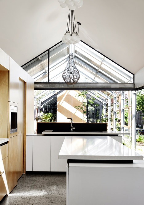 Cut Paw Paw House by Andrew Maynard