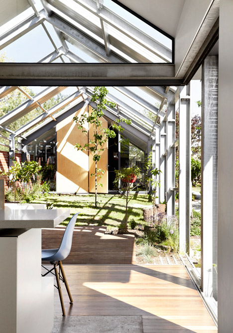 Cut Paw Paw House by Andrew Maynard