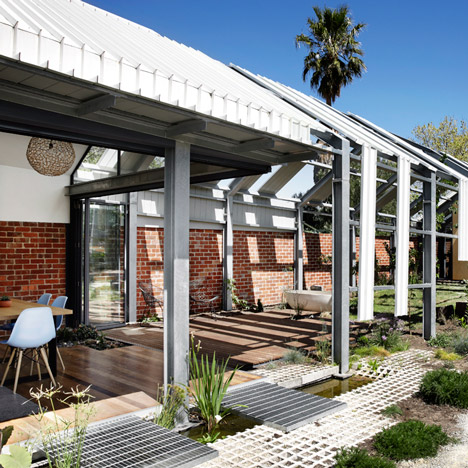 Cut Paw Paw House by Andrew Maynard
