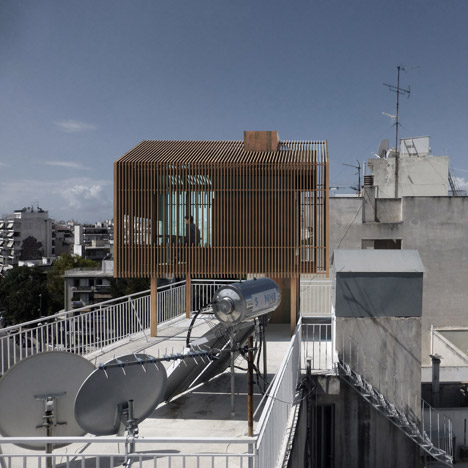 Detached Urban Hut in Athens by Dragonas Christopoulou Architects