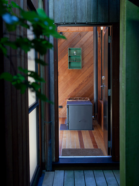 Wood house, Wellington by Ted Wood, 1975