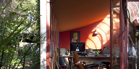 Down the long driveway: New Zealand homes photographed by Mary Gaudin