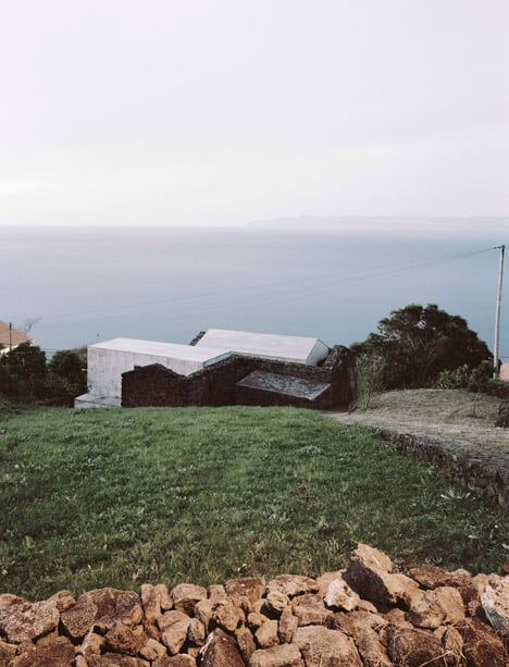 E/C House by Sami