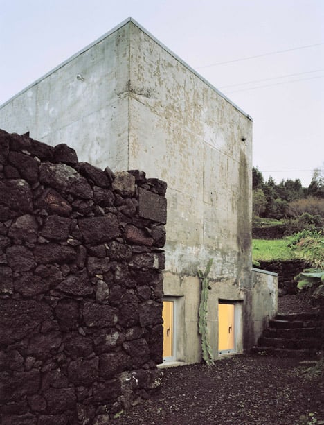 E/C House by Sami