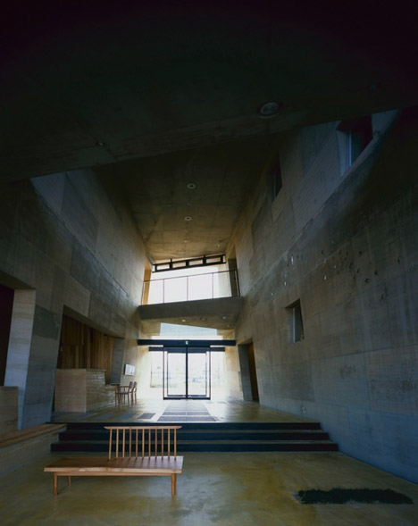 Eco-Thon Hotel in Lake Biwa by Ryuichi Ashizawa Architect & Associates