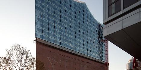 Elbphilarmonie by Herzog & de Meuron photo by Jose Campos
