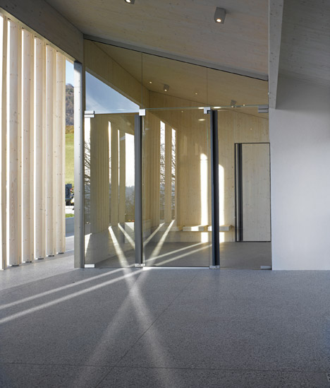 Farewell Chapel Zgornji Tuhinj by Tria Studio