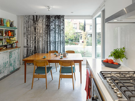 Garden House by LGA Architectural Partners