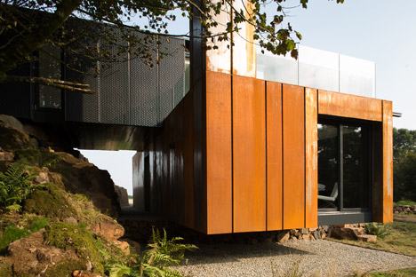 Grillagh Water House by Patrick Bradley Architects