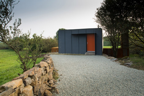 Grillagh Water House by Patrick Bradley Architects