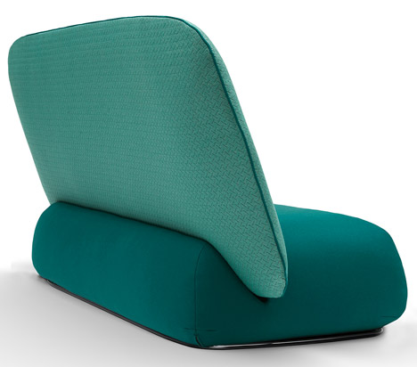 Halo by Skrivo for Soft Line