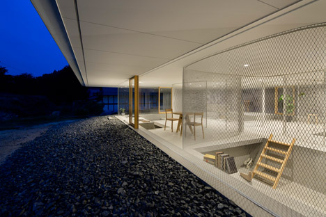 Hiroshima hut by Suppose Design Office