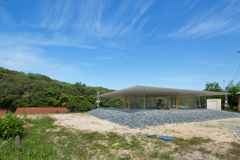 Hiroshima hut by Suppose Design Office