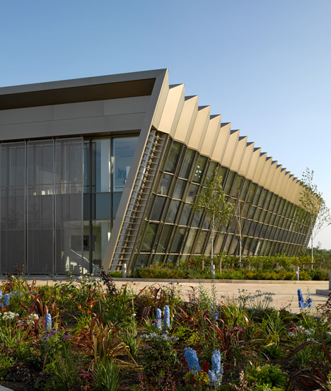 Hixton laboratory in Cambridgeshire by Abell Nepp