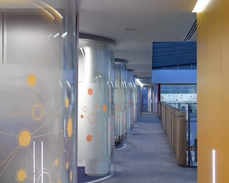 Hixton laboratory in Cambridgeshire by Abell Nepp