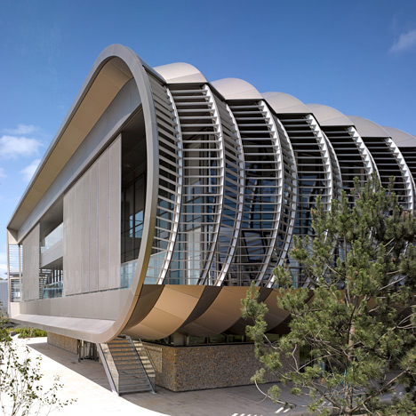 Hixton laboratory in Cambridgeshire by Abell Nepp