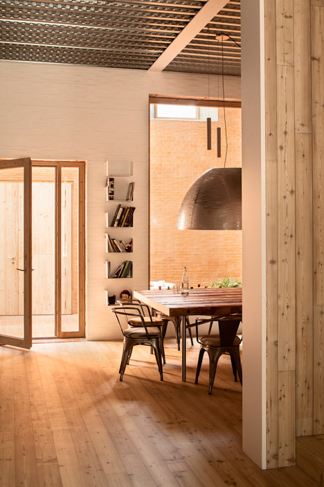 House 1014 in Barcelona by H Arquitectes